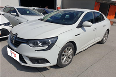 10 - 2020 Renault Megane 1.5 dCi Touch 