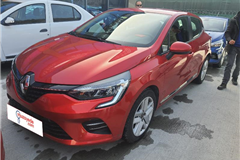 21 - 2020 Renault Clio 1.3 TCe Touch 