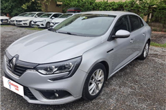 69 - 2018 Renault Megane 1.5 dCi Touch 