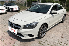 30 - 2016 Mercedes - Benz CLA 180 d Urban 