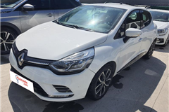 34 - 2019 Renault Clio 1.5 dCi Touch 
