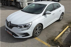 10 - 2023 Renault Megane 1.3 TCe Touch 