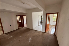 GM2890 DÜZCE AKÇAKOCADA 1.119 M2 ARSA ÜZERİNDE 2 KATLI BİNA 