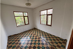 GM2890 DÜZCE AKÇAKOCADA 1.119 M2 ARSA ÜZERİNDE 2 KATLI BİNA 