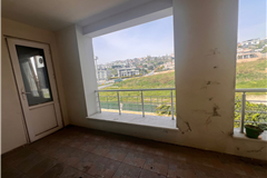305736 BÜYÜKÇEKMECE CUMHURİYET MAHALLESİNDE GENİŞ ARA KAT DAİRE 