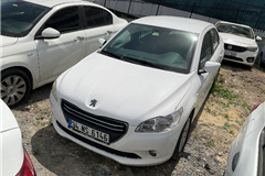 56 - 2015 Peugeot 301 1.6 HDi Allure 