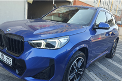 32 - 2023 BMW X1 SDRIVE