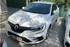 8 - 2022 Renault Megane 1.3 TCe Joy 