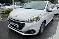 80 - 2015 Peugeot 208 1.6 HDi Active 