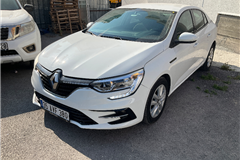 10 - 2021 Renault Megane 1.5 Blue DCI Joy 