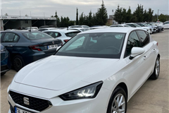 34 - 2024 Seat Leon 1.0 eTSI Style 