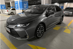 29 - 2023 Toyota Corolla 1.8 Hybrid Flame X-Pack 