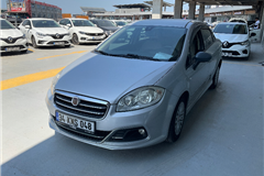 4 - 2015 Fiat Linea 1.3 Multijet Lounge 