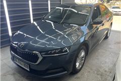 5 - 2021 Skoda Octavia 1.5 e-Tec Elite 