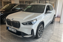 15 - 2023 BMW X1 X1