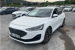 19 - 2023 Ford Focus 1.0 EcoBoost GTDi Titanium X