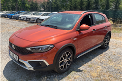 13 - 2023 Fiat Egea Cross 1.4 Fire Urban 