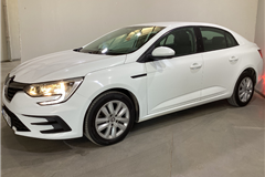 94 - 2022 Renault Megane 1.3 TCe Joy 