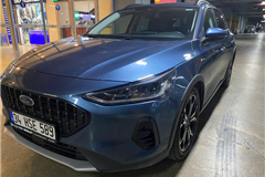 50 - 2023 Ford Focus 1.5