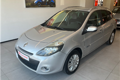 12 - 2011 Renault Clio 1.6 Grandtour Extreme 