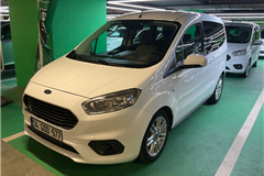 17 - 2022 Ford Tourneo Courier 1.5 TDCi Titanium 