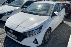 62 - 2023 Hyundai i20 1.4 MPI Jump 