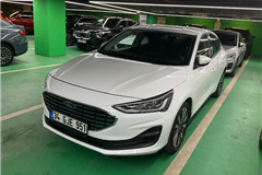 11 - 2023 Ford Focus 1.0 EcoBoost GTDi Titanium 