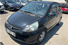 7 - 2005 Honda Jazz 1.4 LS 