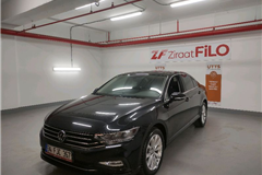 22 - 2022 Volkswagen Passat 1.5 TSI Business 