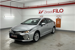 64 - 2024 Toyota Corolla 1.8 Hybrid Dream 