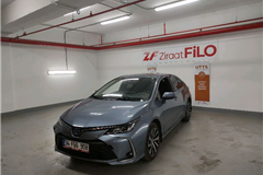 50 - 2022 Toyota Corolla 1.8 Hybrid Flame X-Pack 