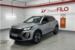 48 - 2024 Peugeot 2008 1.2 PureTech Allure 
