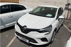 32 - 2022 Renault Clio 1.0 TCe Joy 
