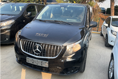 10 - 2023 Mercedes-Benz Vito Tourer 