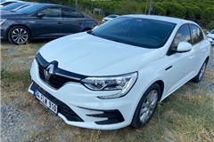 34 - 2022 Renault Megane 1.3 TCe Joy 