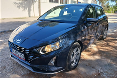 33 - 2024 Hyundai i20 