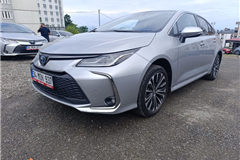 97 - 2024 Toyota Corolla 1.8 Hybrid Flame X-Pack 