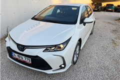 88 - 2024 Toyota Corolla 1.8 Hybrid Dream 