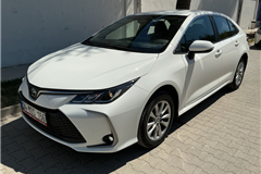 90 - 2024 Toyota Corolla 1.8 Hybrid Dream 