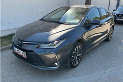 94 - 2024 Toyota Corolla 1.8 Hybrid Flame X-Pack 
