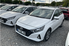 77 - 2023 Hyundai i20 1.4 MPI Jump 