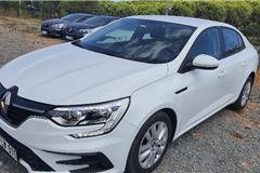 35 - 2022 Renault Megane 1.3 TCe Joy 
