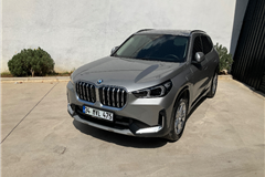 128 - 2025 BMW X1 XDRIVE25e