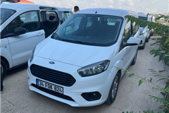 15 - 2022 Ford Tourneo Courier 1.5 TDCi Delux KOMBİ