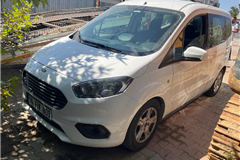 26 - 2022 Ford Tourneo Courier 1.5 TDCi Delux 