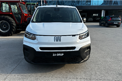 52 - 2025 Fiat Doblo Combi 1.5