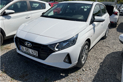 13 - 2023 Hyundai i20 1.4 MPI Jump 