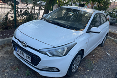 50 - 2017 Hyundai i20 1.4 MPI Jump 