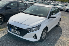 77 - 2023 Hyundai i20 1.4 MPI Jump 