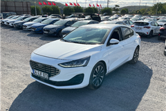 87 - 2023 Ford Focus 1.0 EcoBoost GTDi Titanium 